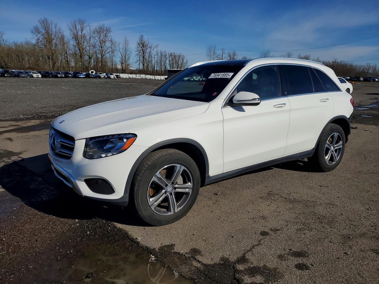 2017 MERCEDES-BENZ GLC