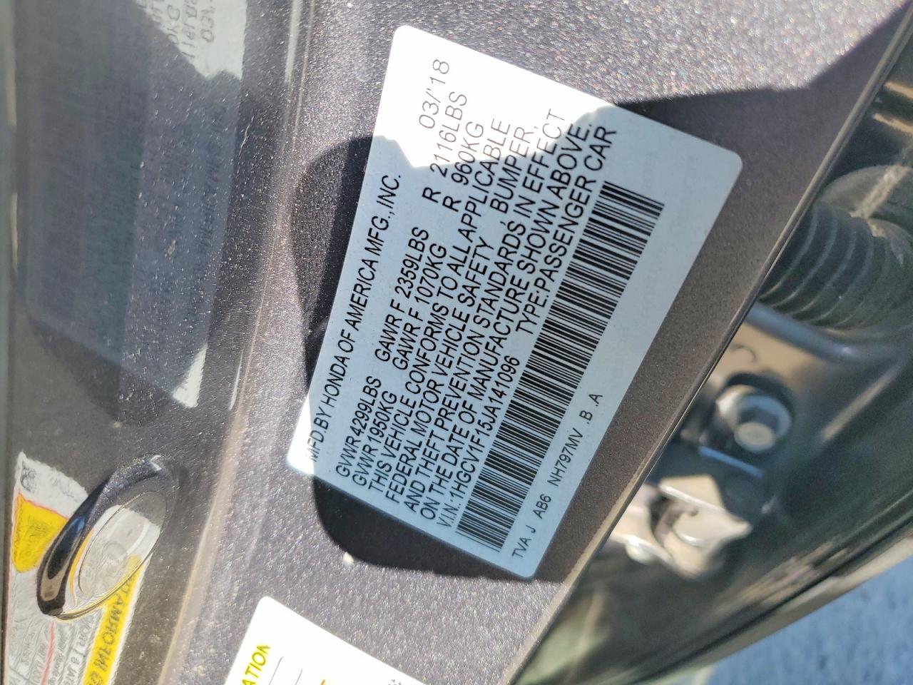 2018 HONDA ACCORD photo 23