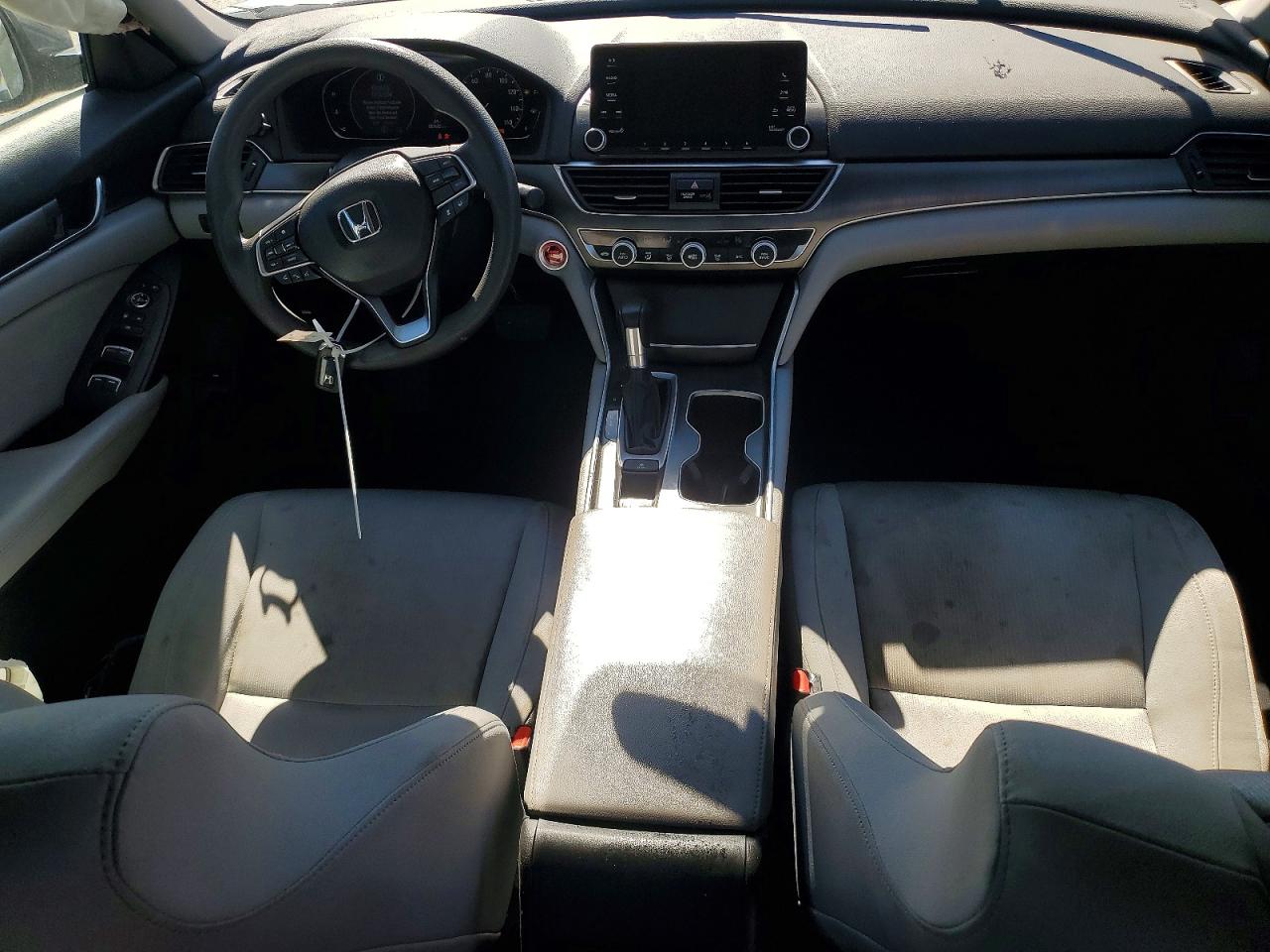 2018 HONDA ACCORD photo 15
