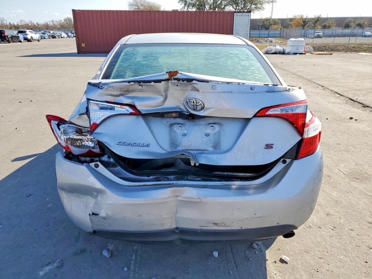 2016 TOYOTA COROLLA L photo 16