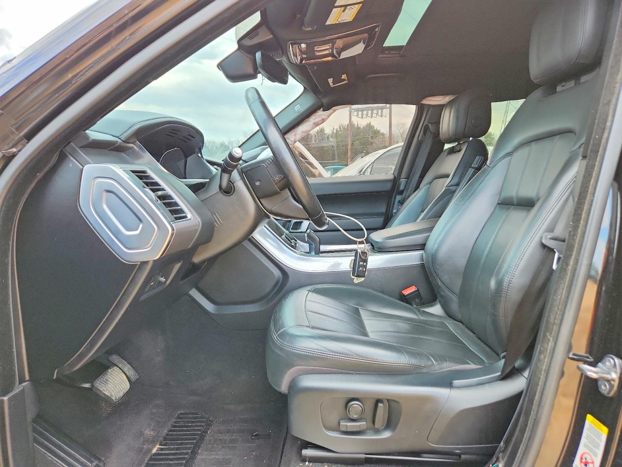 2019 LAND ROVER RANGE ROVER SPORT HSE photo 12