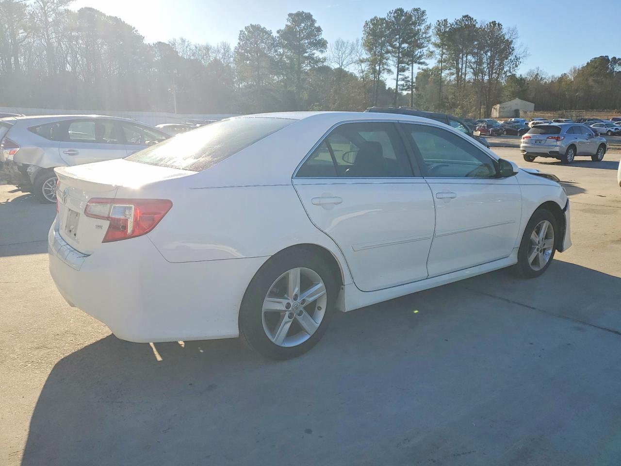 2012 TOYOTA CAMRY BASE photo 5