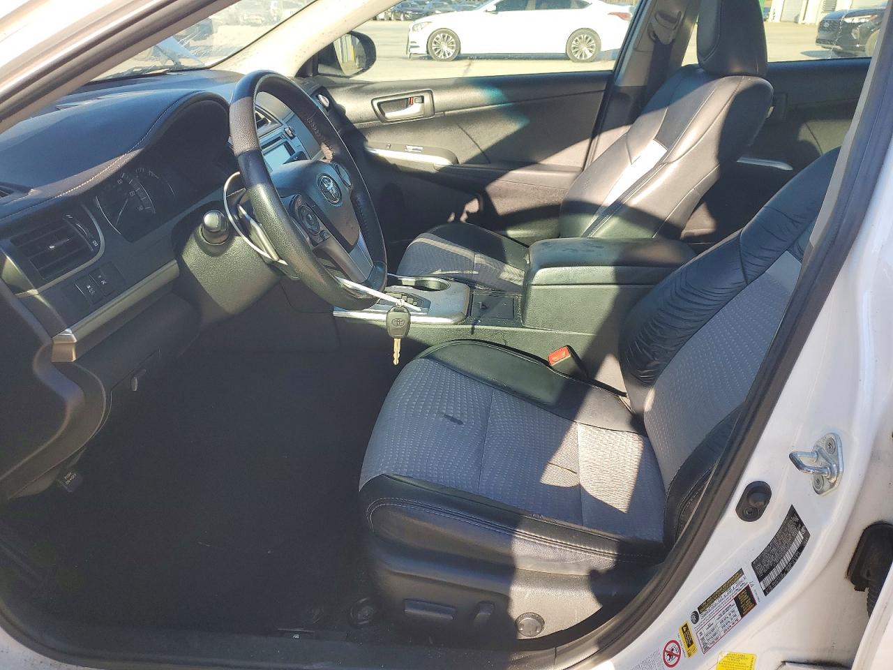 2012 TOYOTA CAMRY BASE photo 13
