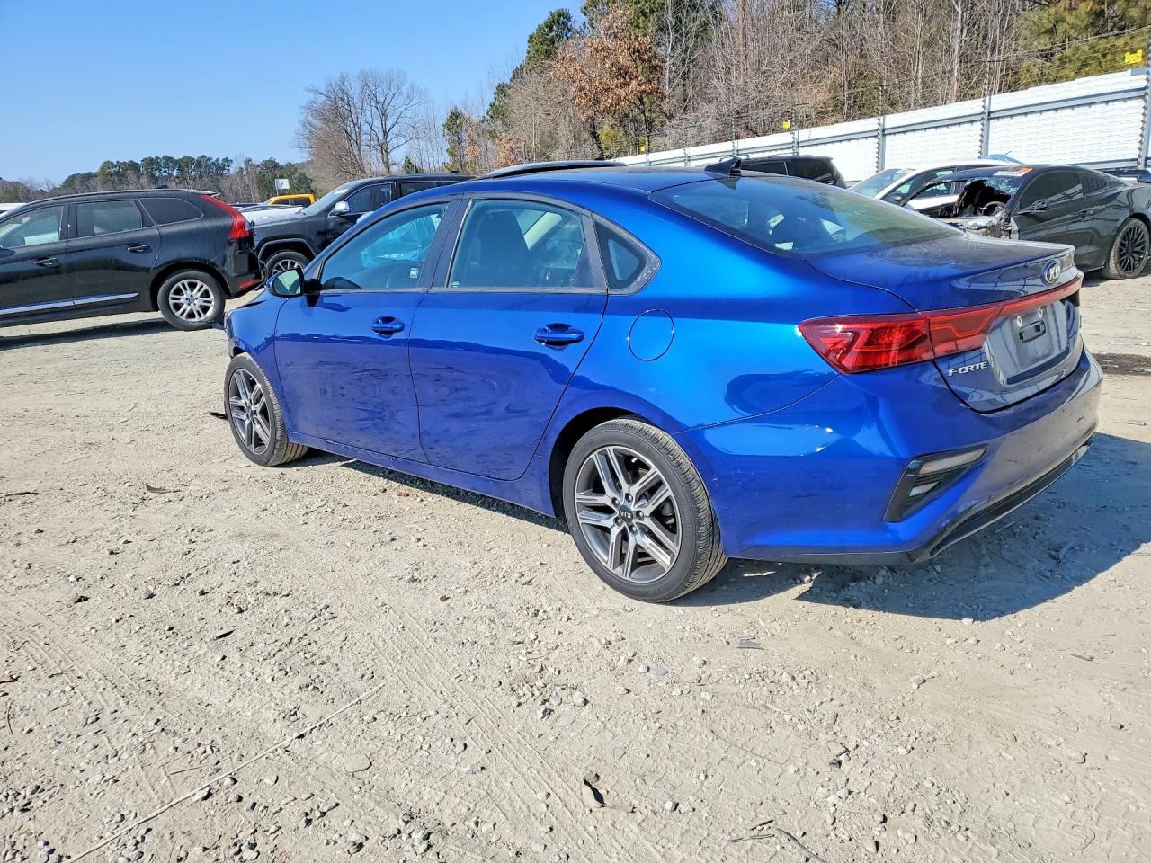 2019 KIA FORTE S photo 3