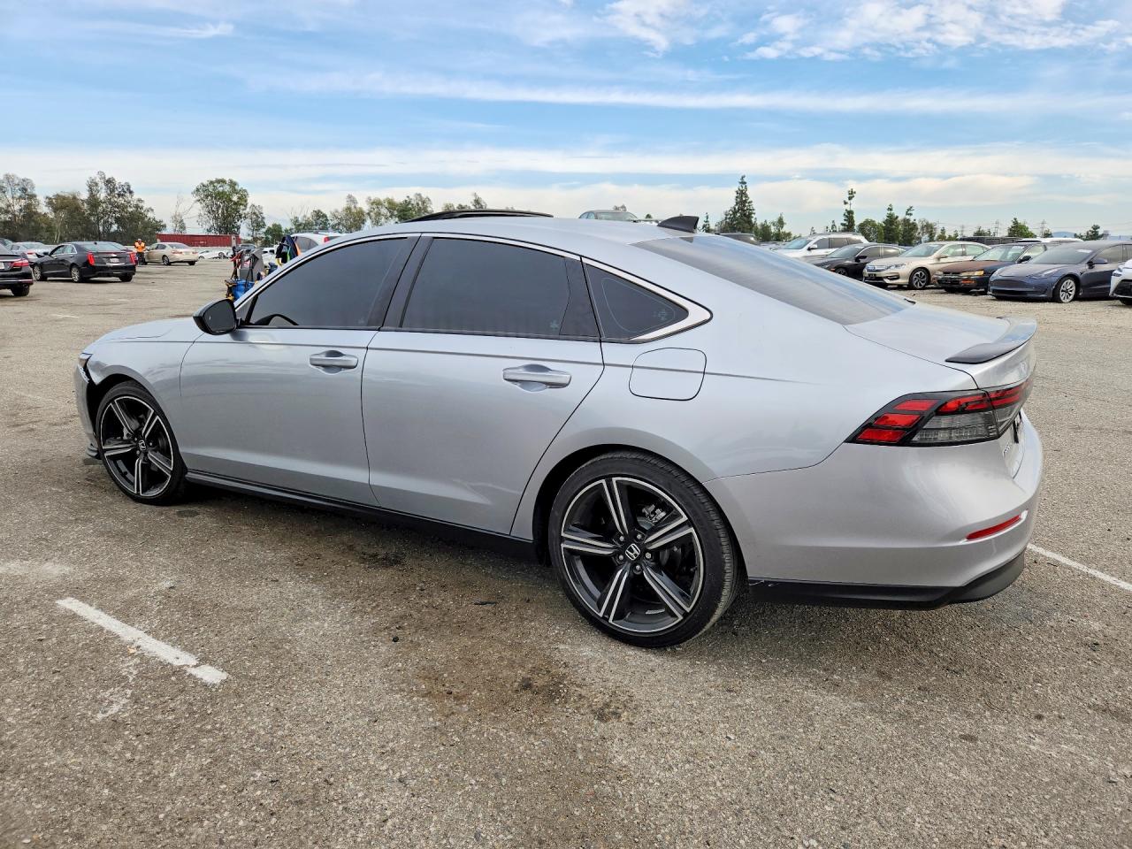 2025 HONDA ACCORD HYBRID SPORT photo 3