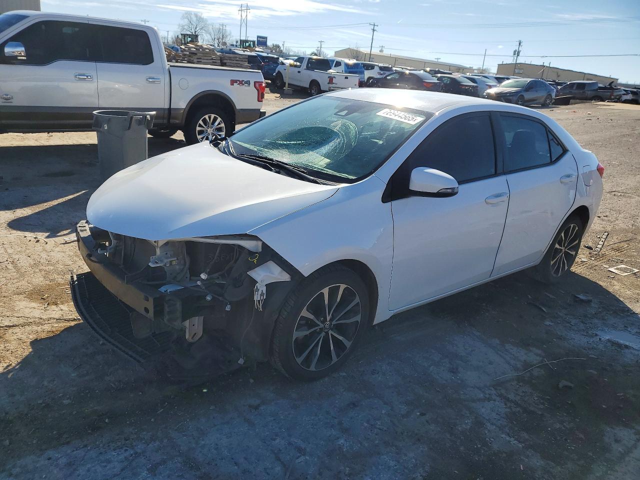 2017 TOYOTA COROLLA