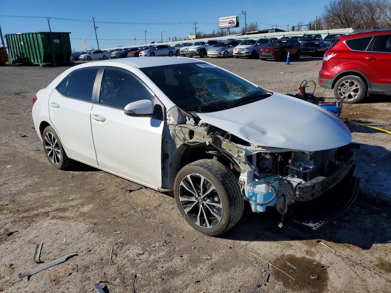 2017 TOYOTA COROLLA SE photo 4