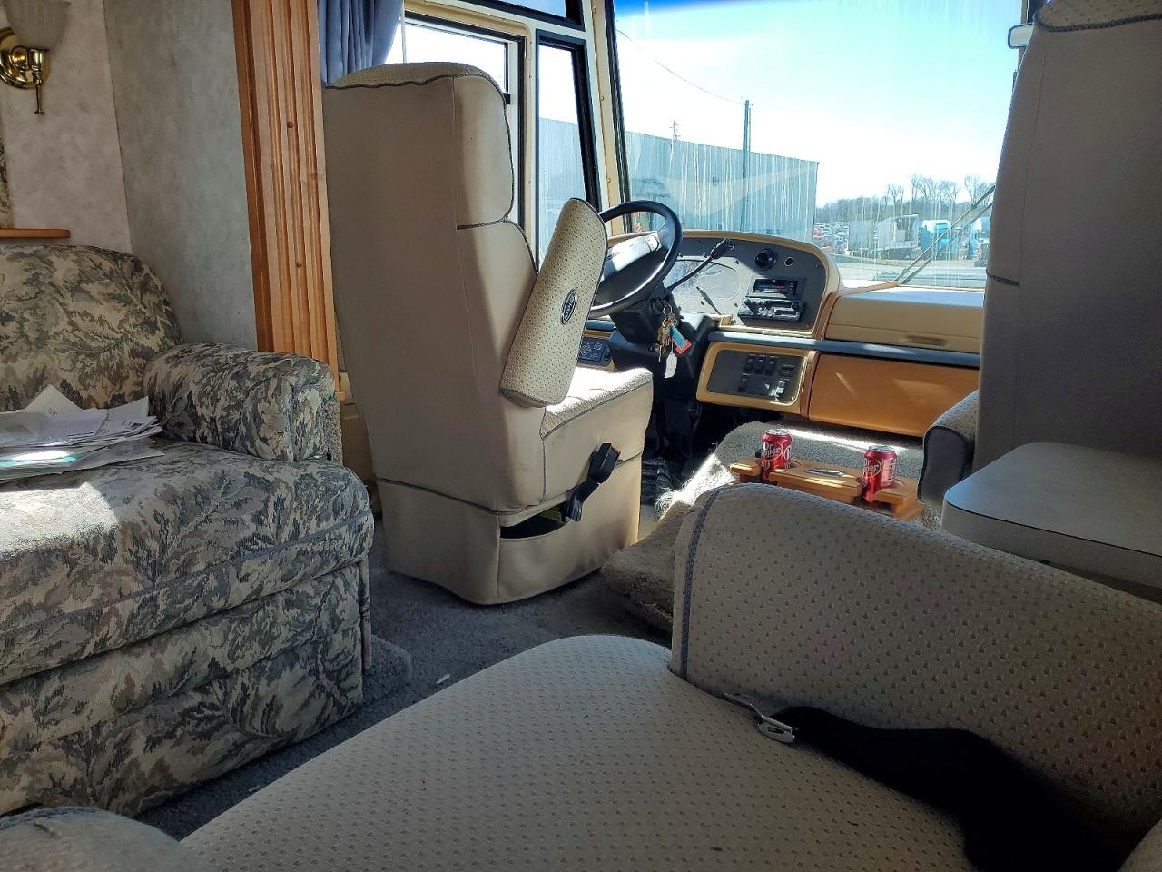 1999 FORD SOUTHWIND RV photo 5