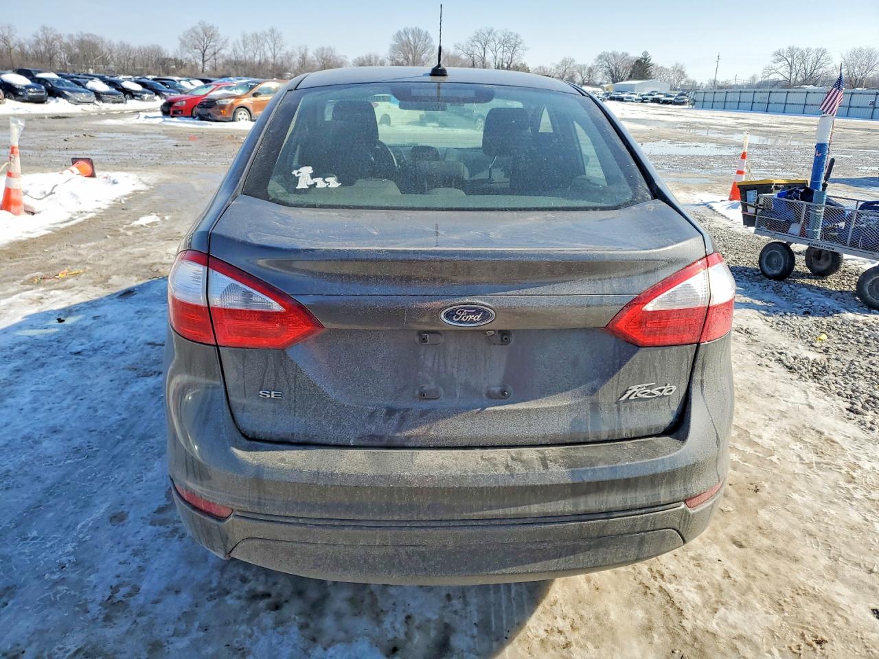 2019 FORD FIESTA SE photo 11