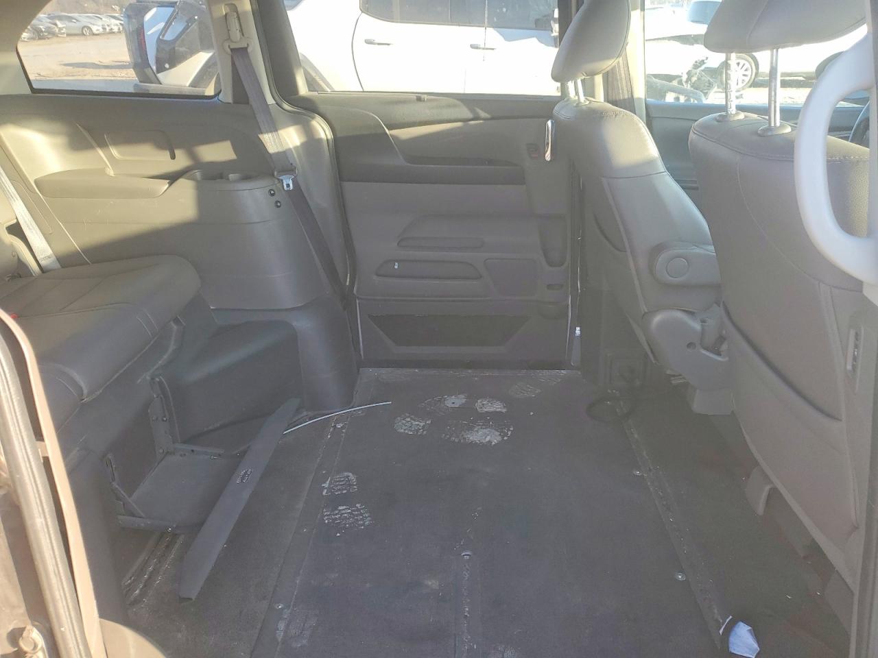 2014 HONDA ODYSSEY EXL photo 11