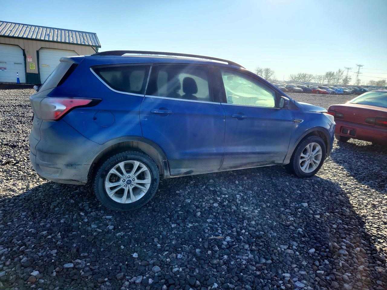 2017 FORD ESCAPE SE photo 5