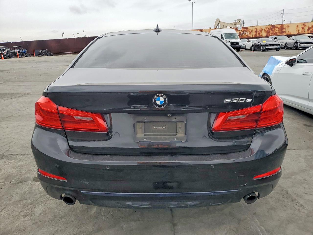 2018 BMW 530E photo 6