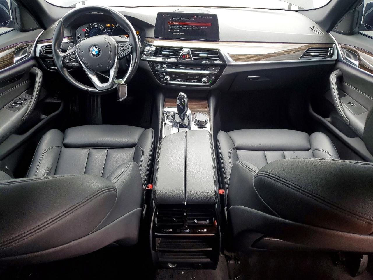 2018 BMW 530E photo 8