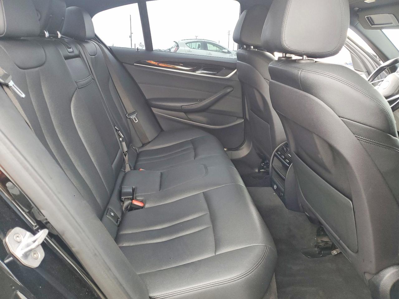 2018 BMW 530E photo 10