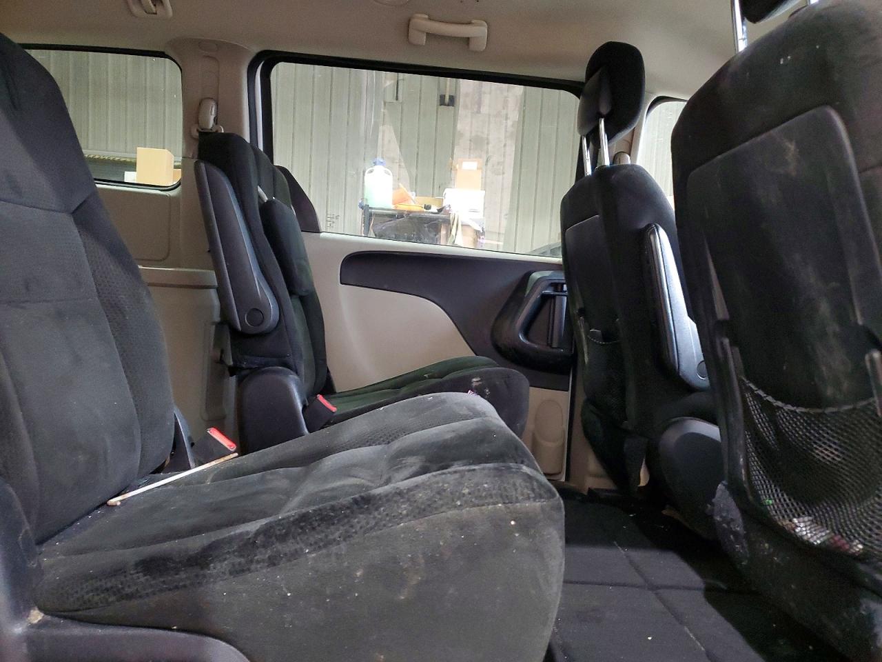 2015 DODGE GRAND CARAVAN SE photo 31