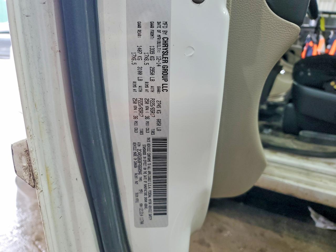 2015 DODGE GRAND CARAVAN SE photo 37