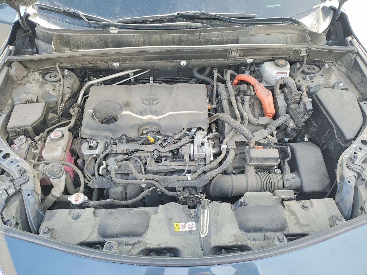 2021 TOYOTA VENZA LE photo 23