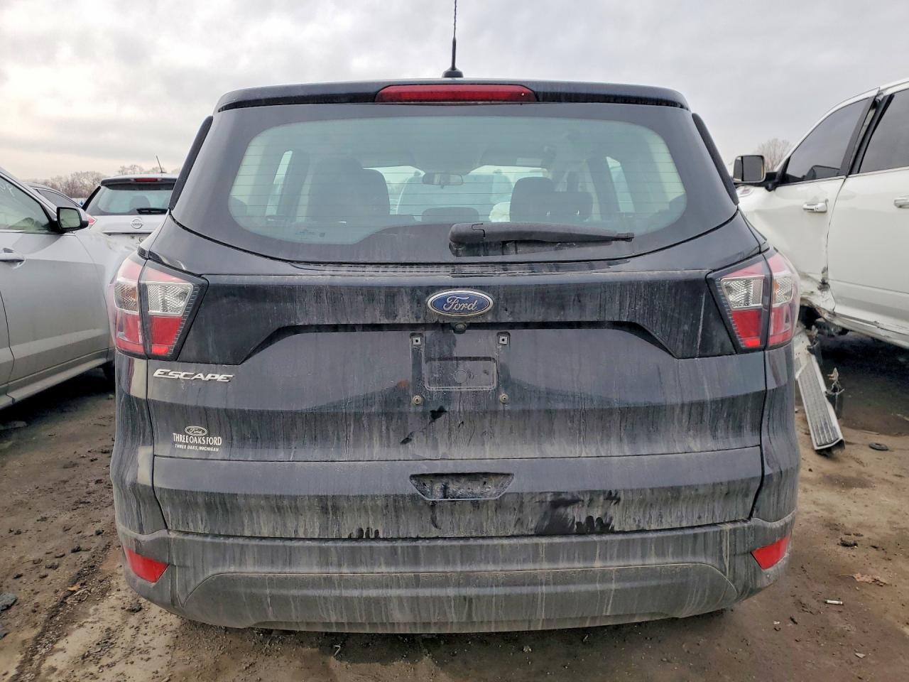 2018 FORD ESCAPE S photo 11