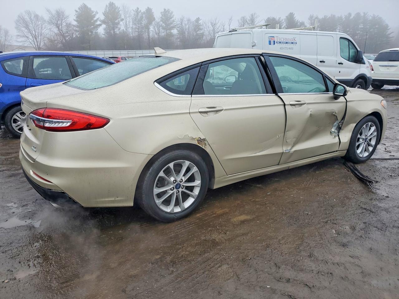 2019 FORD FUSION SE photo 5