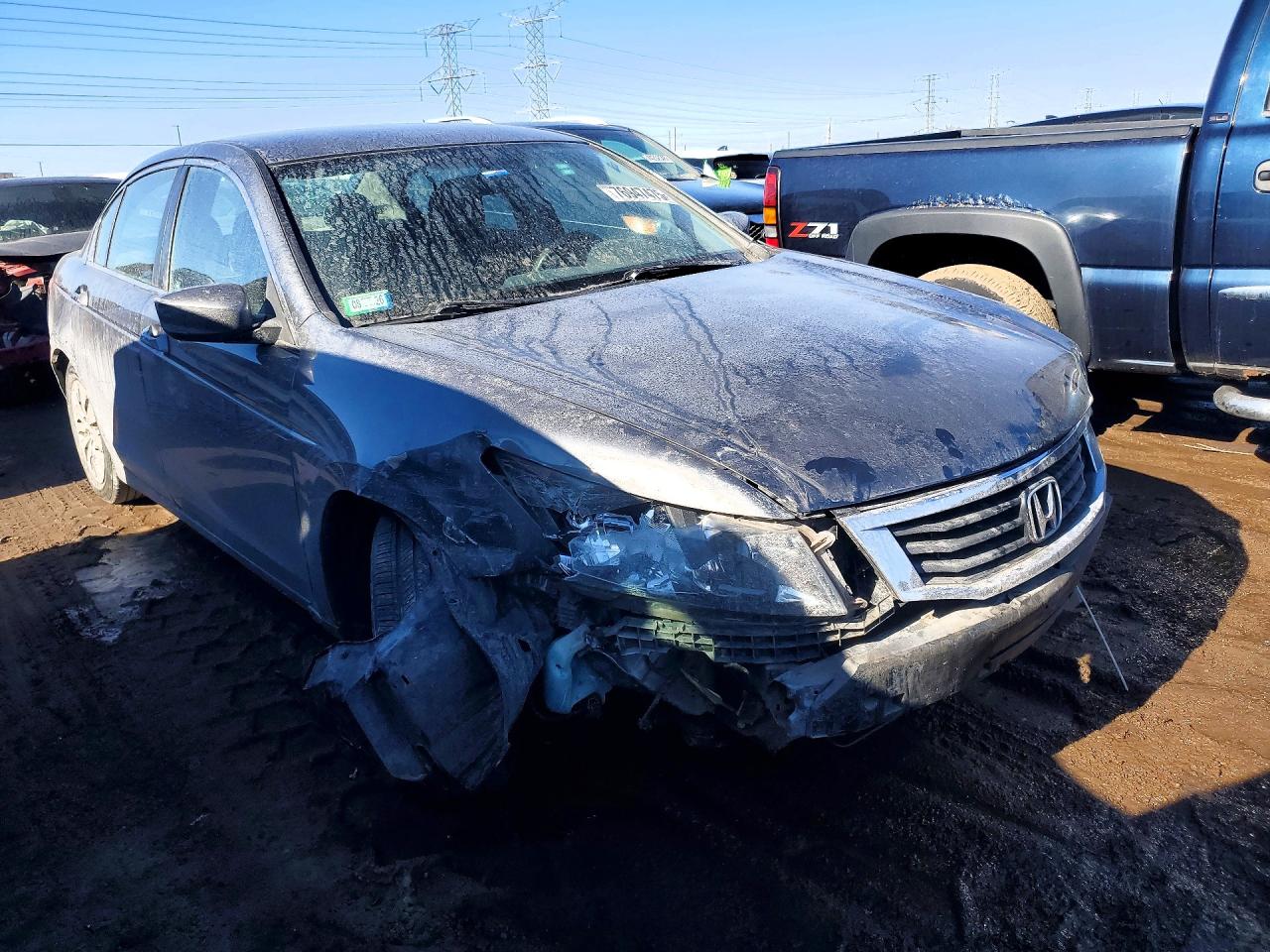 2010 HONDA ACCORD LX photo 4
