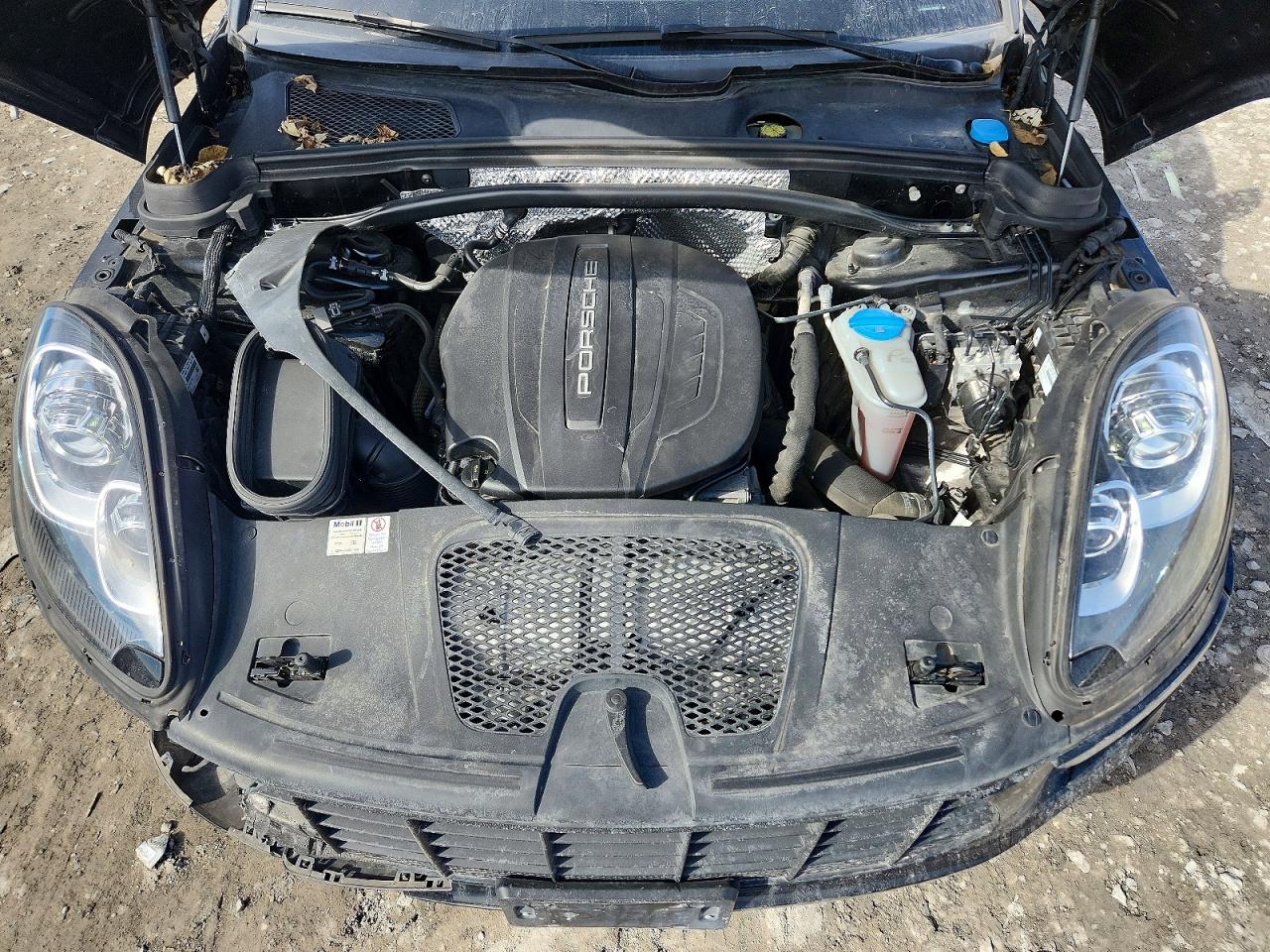 2018 PORSCHE MACAN photo 12