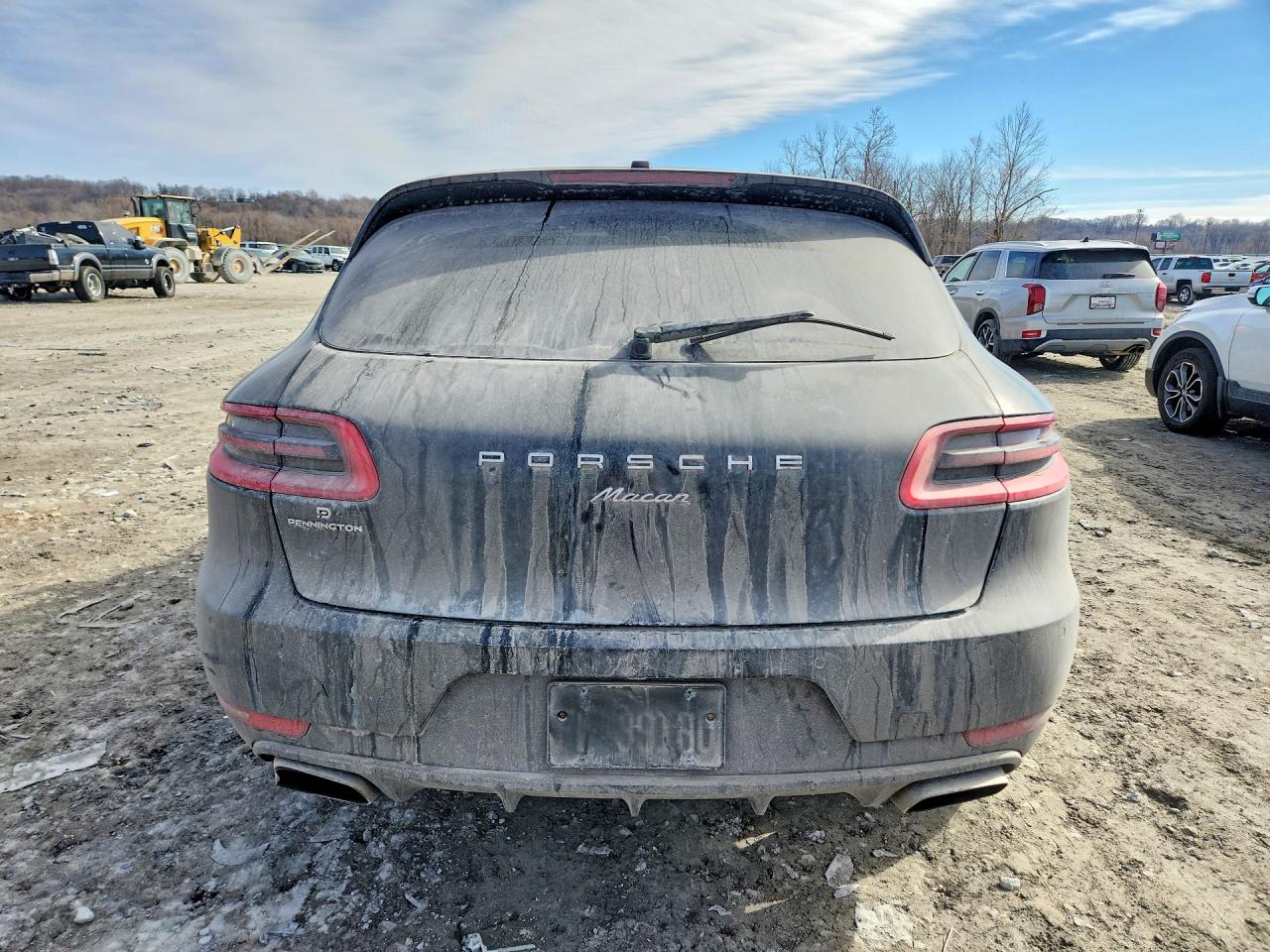 2018 PORSCHE MACAN photo 6