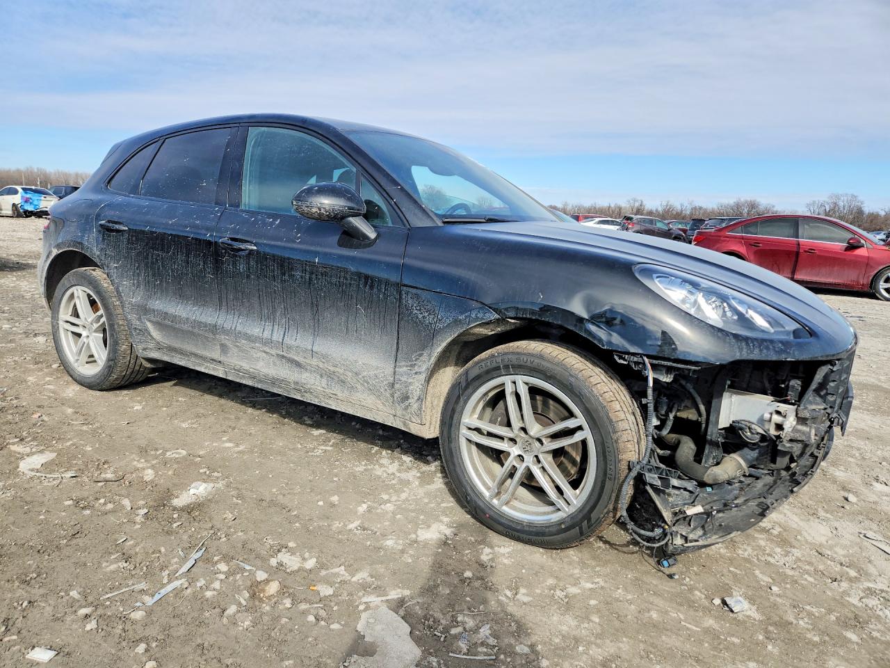2018 PORSCHE MACAN photo 4