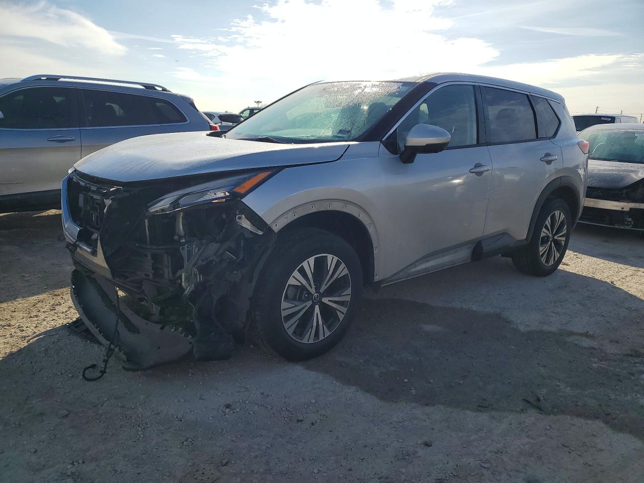 2021 NISSAN ROGUE