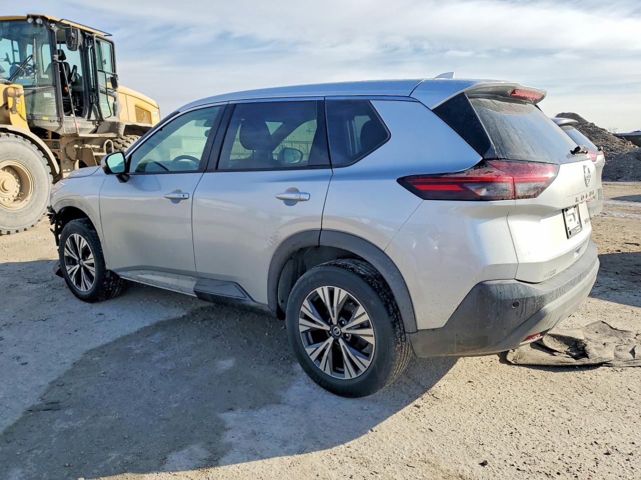 2021 NISSAN ROGUE SV photo 4