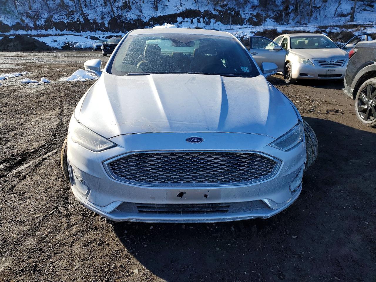 2019 FORD FUSION TITANIUM photo 9