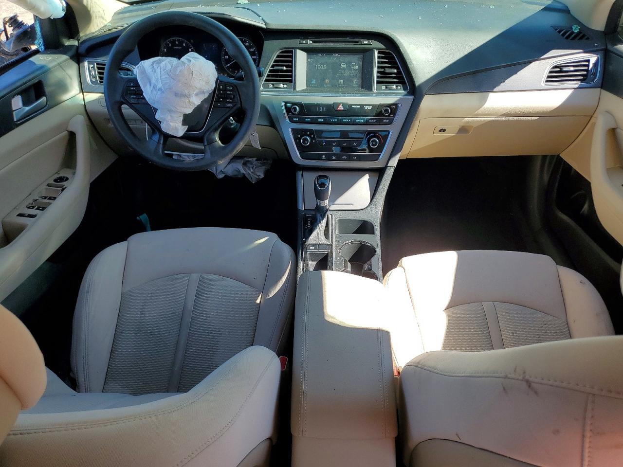 2017 HYUNDAI SONATA SPORT photo 15
