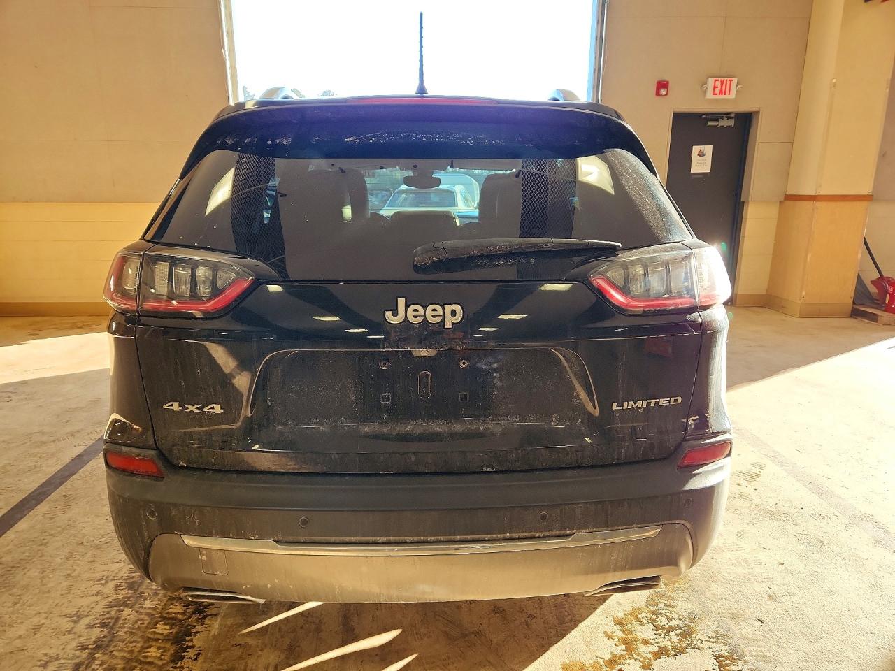 2019 JEEP CHEROKEE photo 16