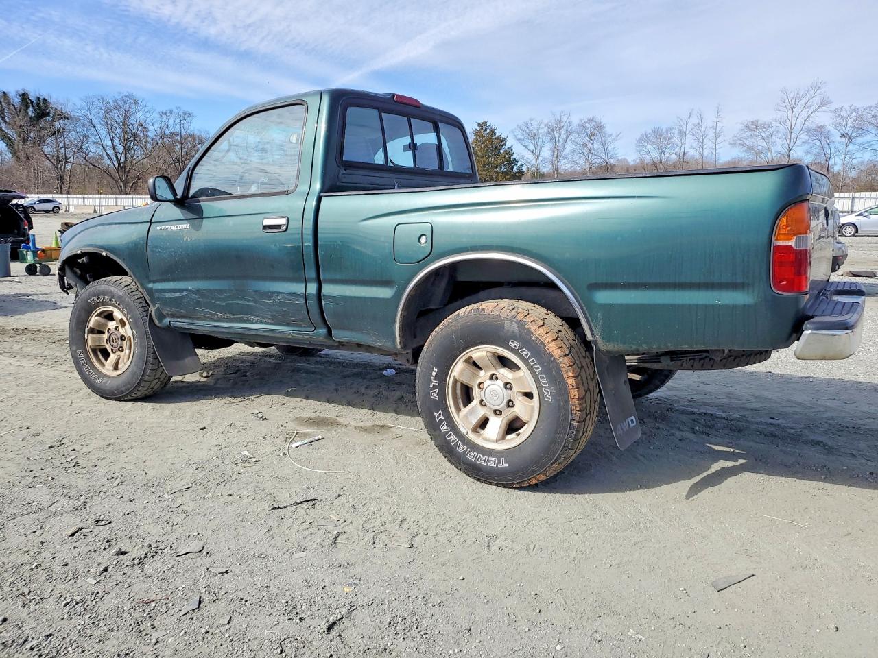 1999 TOYOTA TACOMA photo 2