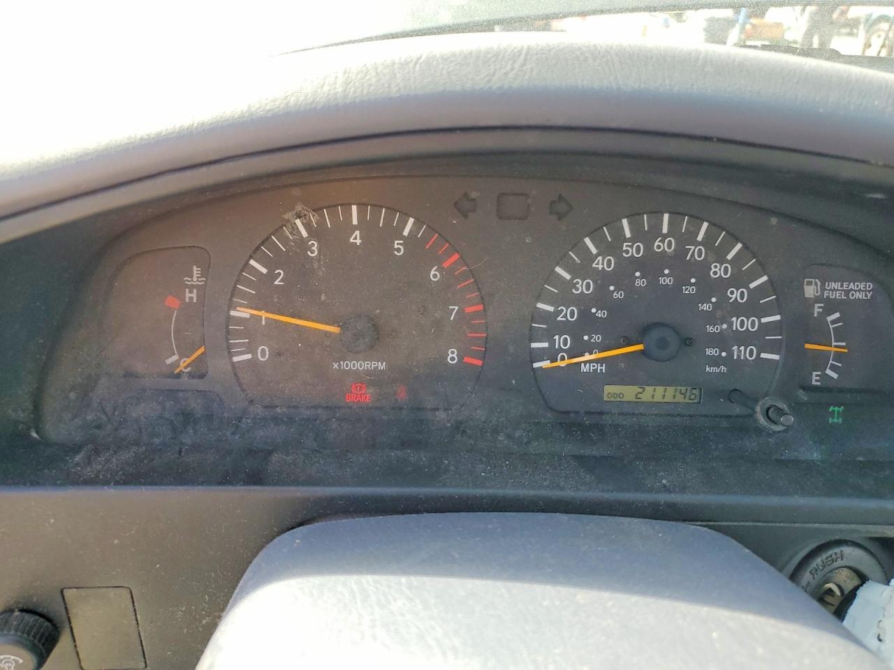1999 TOYOTA TACOMA photo 9