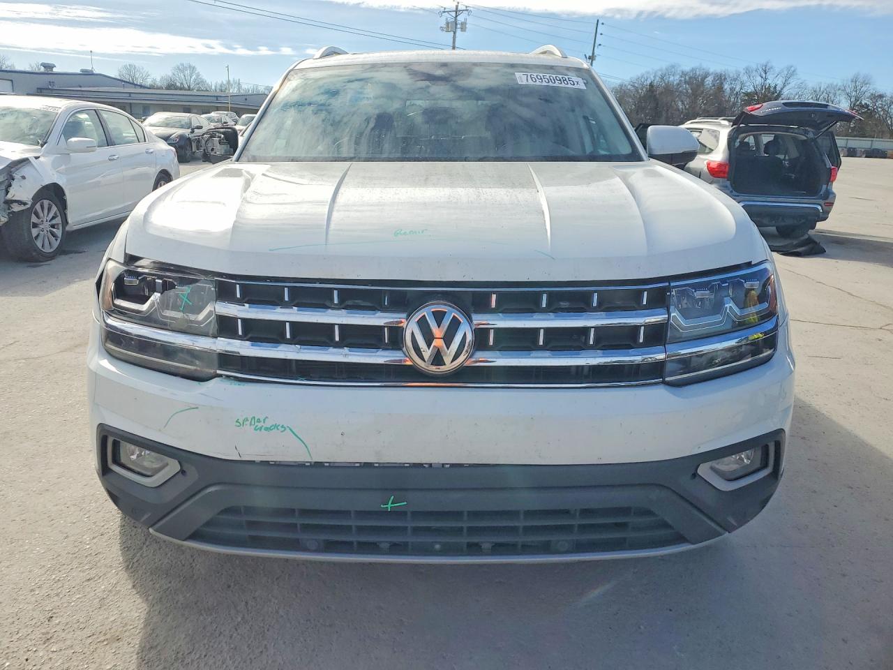 2018 VOLKSWAGEN ATLAS SEL PREMIUM photo 5