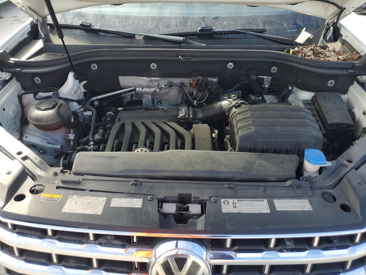 2018 VOLKSWAGEN ATLAS SEL PREMIUM photo 12