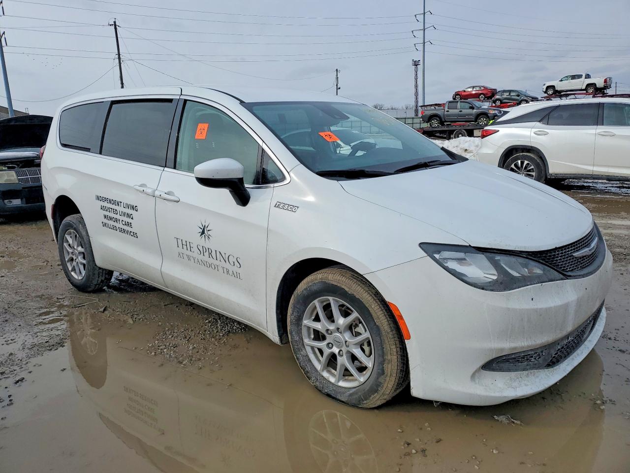 2023 CHRYSLER VOYAGER LX photo 7