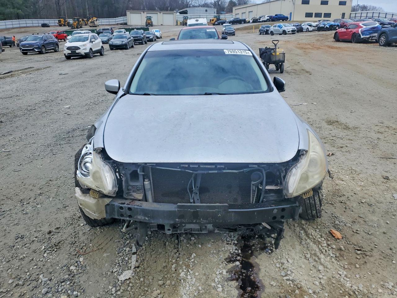 2011 INFINITI G37 BASE photo 5