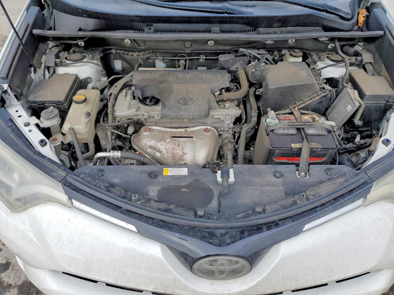 2018 TOYOTA RAV4 XLE photo 31