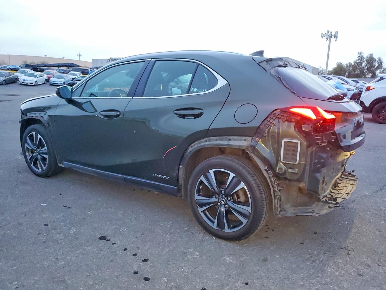 2020 LEXUS UX 250H photo 4