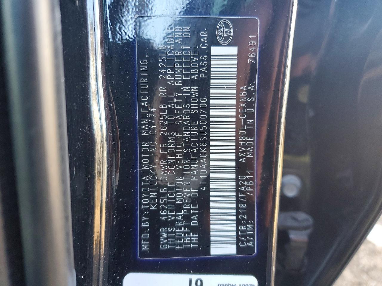 2025 TOYOTA CAMRY LE photo 12