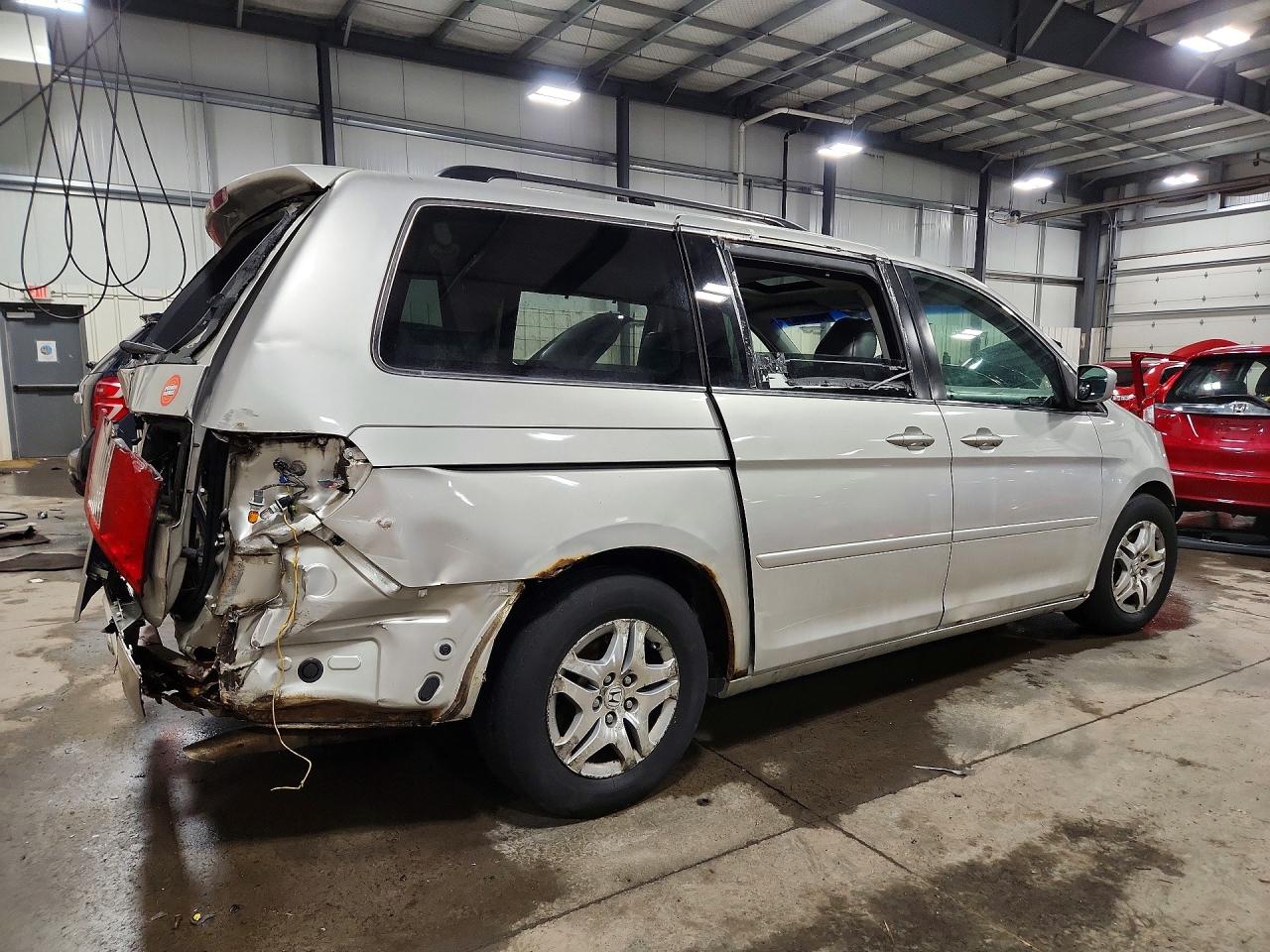 2007 HONDA ODYSSEY EXL photo 3