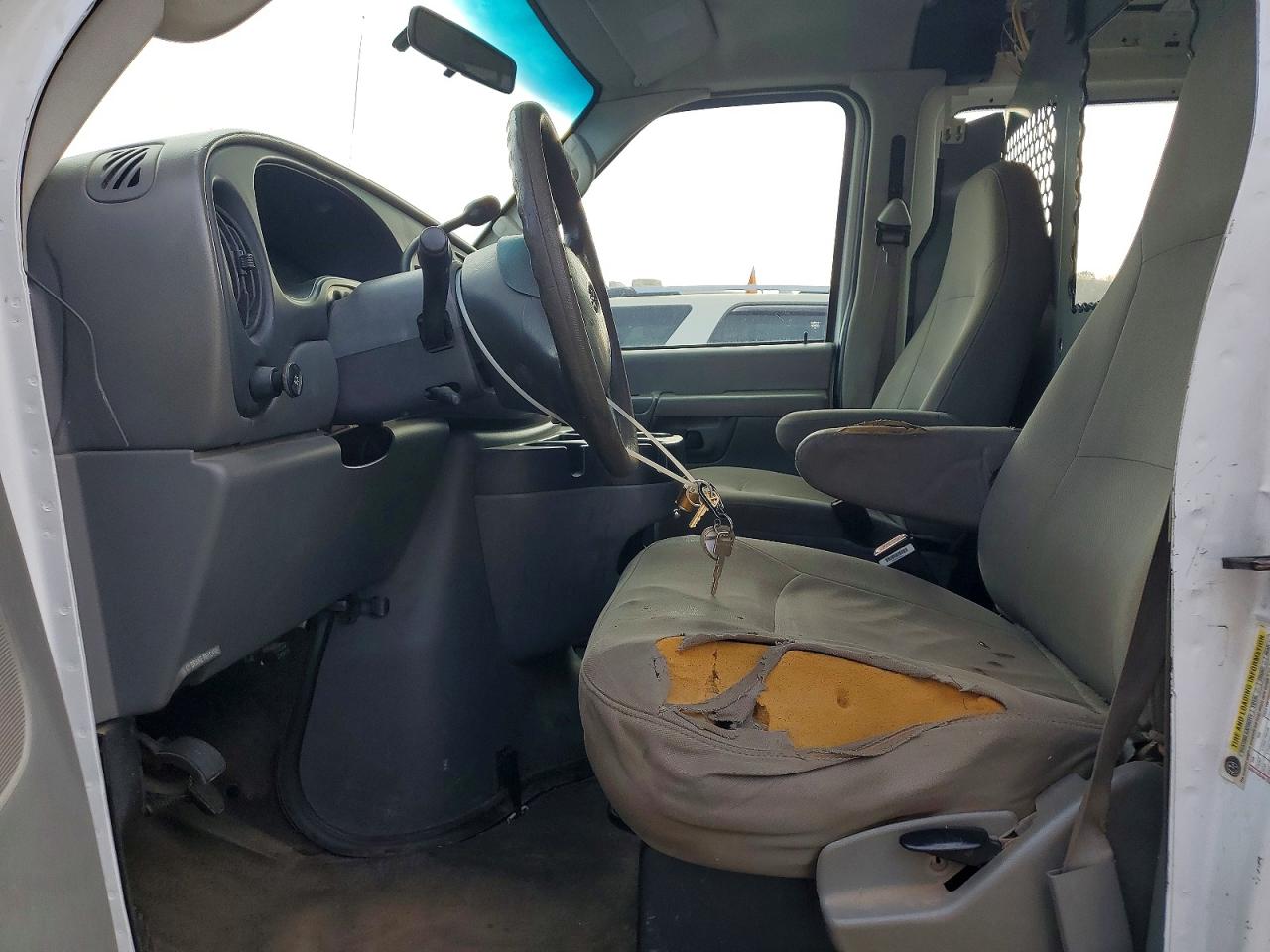 2007 FORD E250 UTILITY / SERVICE VAN photo 7