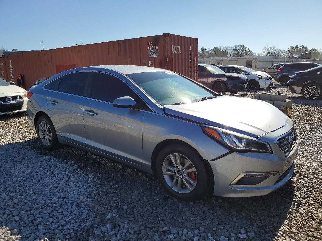 2015 HYUNDAI SONATA SE photo 10