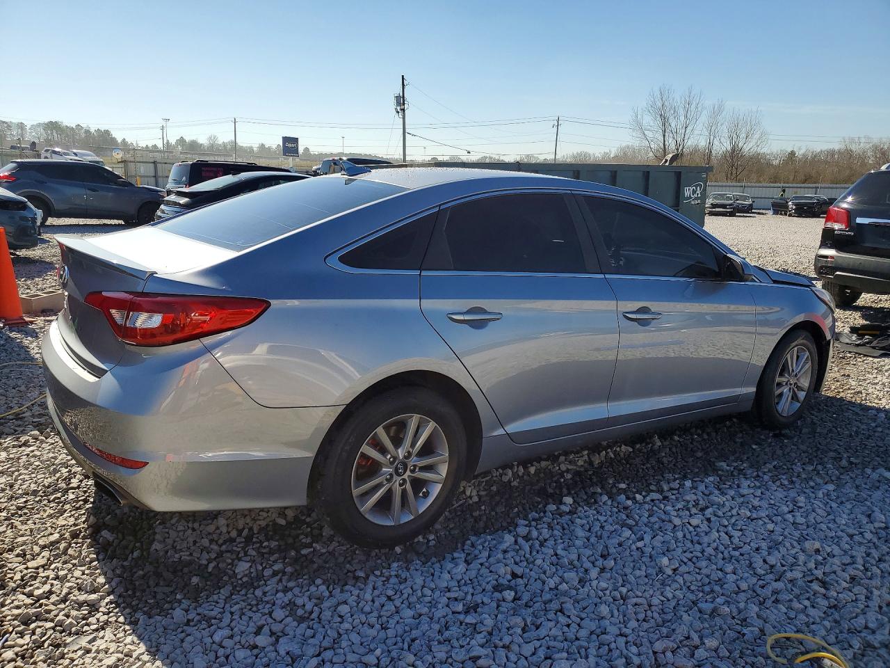 2015 HYUNDAI SONATA SE photo 7