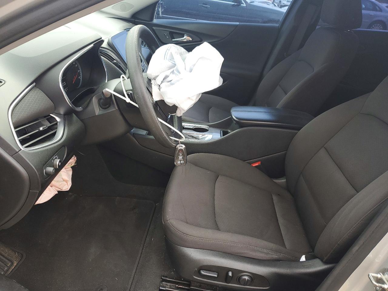 2020 CHEVROLET MALIBU LT photo 7
