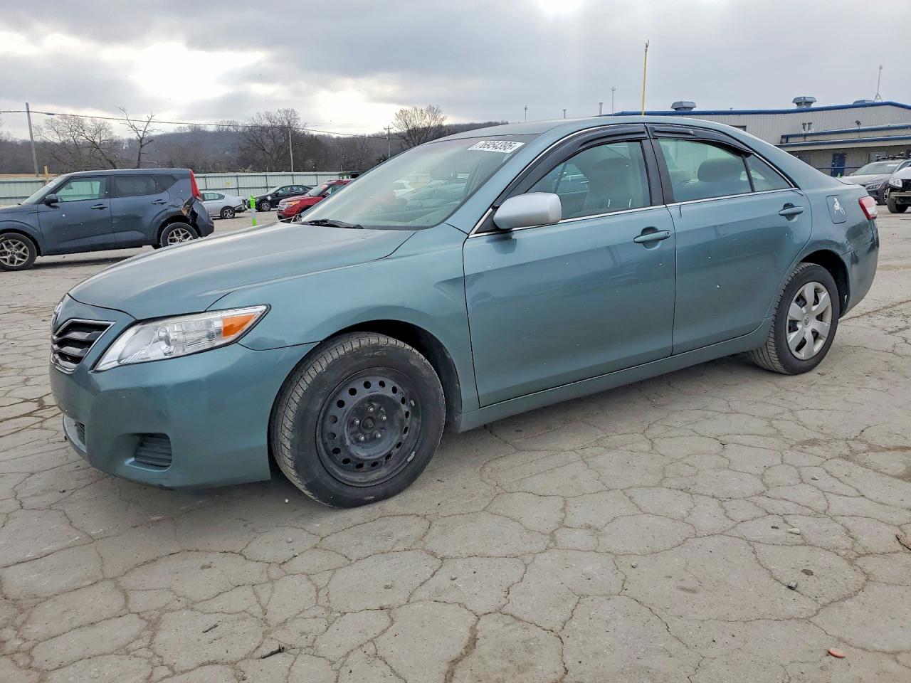 2010 TOYOTA CAMRY