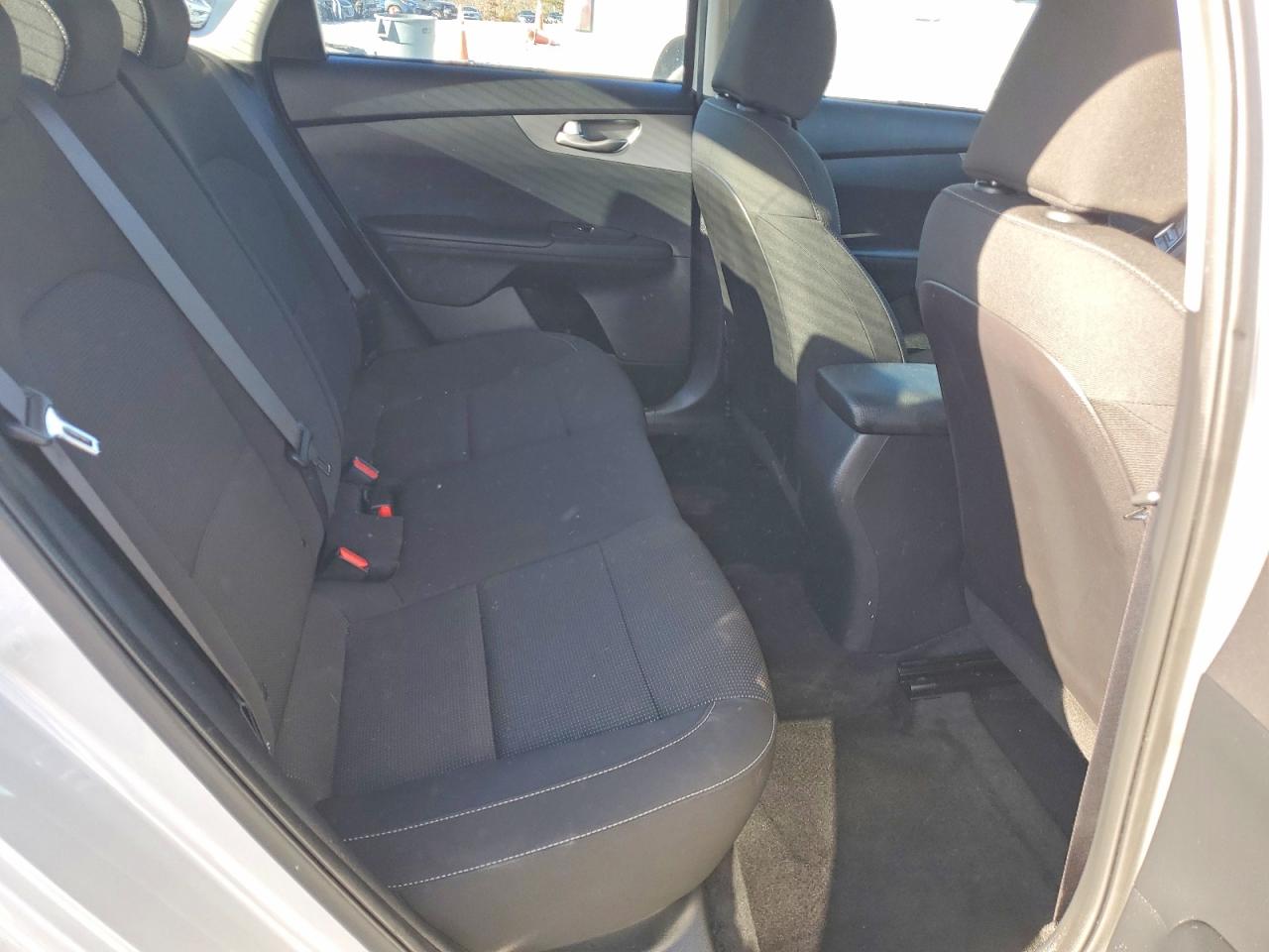 2020 KIA FORTE FE photo 19