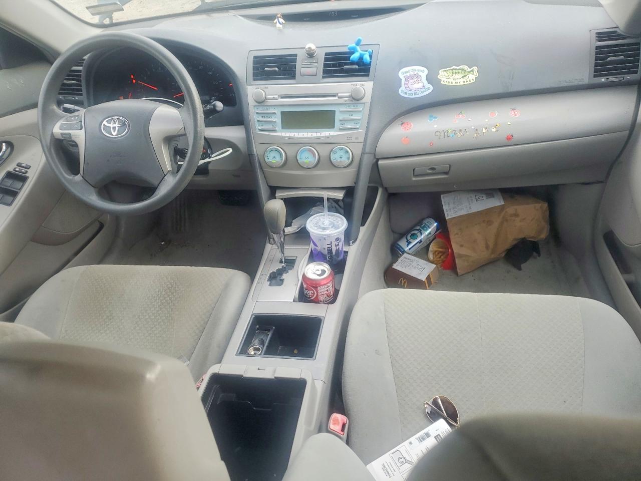 2008 TOYOTA CAMRY LE photo 15