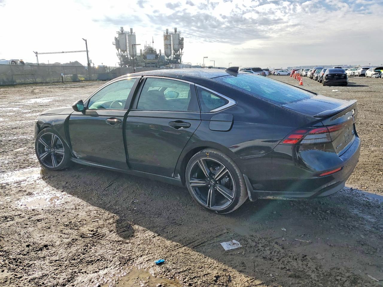 2025 HONDA ACCORD HYBRID SPORT photo 2
